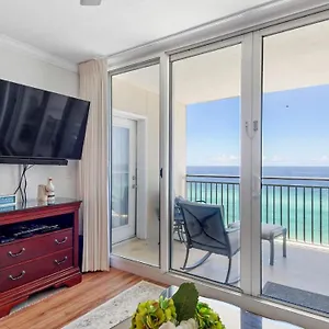 Holiday home Emerald Beach #1331 By Nautical Vacation